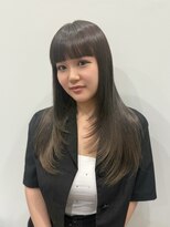 ブラン バイ アールオー(Blan by Ro)&nbsp;大人っぽく軽やかなロングレイヤー