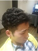 ツーブロックに少しハードなパーマスタイル