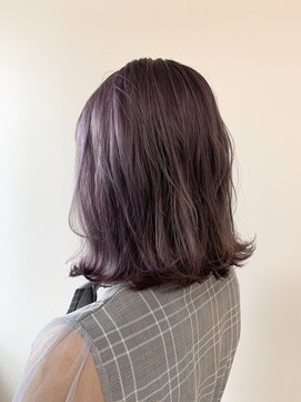 チェレ ロッソ 金剛店(Chere rosso) 透明感コーラルピンク×切りっぱなし