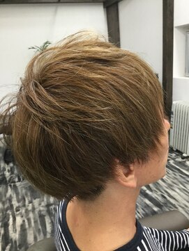 ヘアサロン スタイリスタ(hair salon stylista) 2ブロックショート