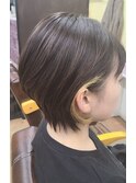 ショートボブ、インナーカラー