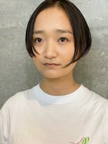 セル(CELL)&nbsp;アシメショート　ハンサムショート　モード