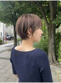 ショートボブ