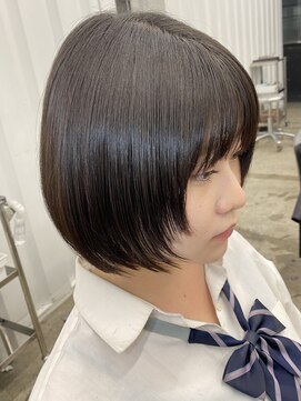 ココ 本八幡(KOKO) □大人ガーリーダークアッシュ似合わせカットミディアムレイヤー