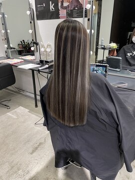 キング 高槻(K!ng) 【高槻/茨木】　髪質改善