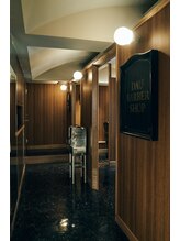 DAU BARBER SHOP 表参道【ダウバーバーショップ】