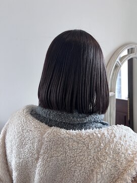 ヴィアンカ(Vianca) ラベンダーグレージュ×内巻きボブ