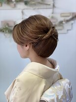 バースデーイベントにハイレイヤーさんのポニーテールシニヨン