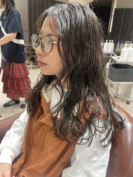 エアー 久留米(AIR) 根本からパーマでふんわりスタイル