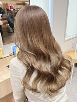 カラースタンド(COLOR STAND)&nbsp;ヘーゼルベージュ佐賀カラーハイトーングレージュレイヤーボブ