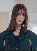 大人なセミロングレイヤー