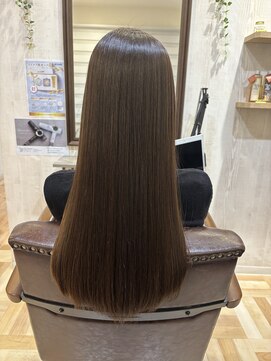 ルヴェール(Le Vert) サラサラ・ツヤツヤ・まとまり◎美髪縮毛矯正