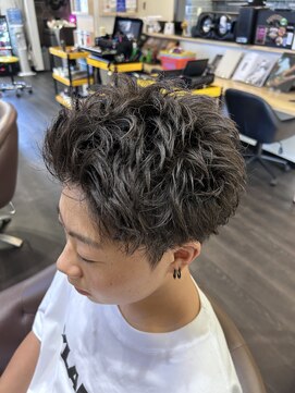 ジャンプザチーター(JUMP the cheetah) スパイキーショート