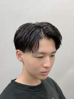 スラッシュ(SLASH)&nbsp;フェザーパーマ/ニュアンスパーマ/韓国/センターパート/姫路