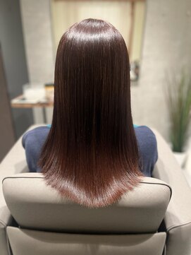 白髪染めリタッチカラー×艶サラ縮毛矯正×頭侵浴×コアミーtr