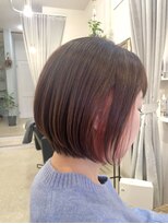 リンド(Lindo)&nbsp;さりげないインナーカラーボブ