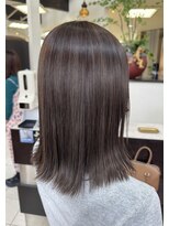コレットヘア(Colette hair) 今こそレイヤー!髪に動きとツヤを出す大人ヘア