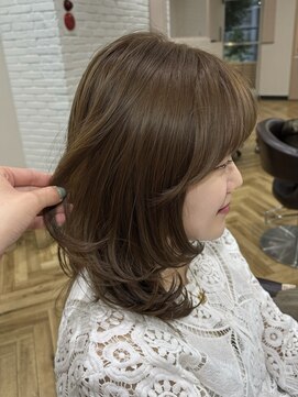 シルクレイ 高田馬場(Silk-lei) ミントベージュ×ミディアムレイヤー
