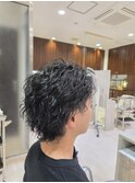 【毎朝のセットが楽になる！ツイスパで作る無造作メンズパーマ】