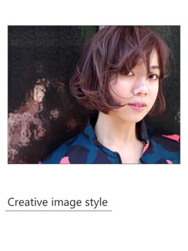 ヴェローグ シェ ブー(belog chez vous hair luxe) 【Creative image styel】風に吹かれてもかわいいアンニュイボブ