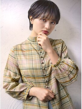 ロイジー(roijir) roijirイルミナインナーカラーxスパイラルxセンシュアルショート