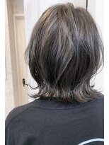 キャアリー(Caary)&nbsp;福山市美容室人気Caary立体グレージュ×くびれ外はねスタイル♪