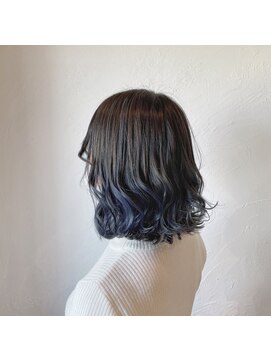 クレエ ヘアー デザイン(creer hair design) ブルーハイライトとボブ