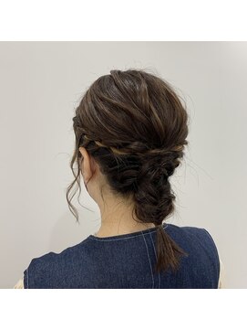 フローレバイヌンク(Flore by nunc) 【巣鴨】【大塚】Flore by nunc新作スタイル【地蔵通り商店街】