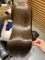 ライフ(LIFE)&nbsp;髪質改善ヘアエステ/縮毛矯正/ストレート/イメチェン/フェミニン