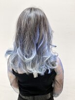 ヘアーライズ 池袋東口店(hair RISE) グラデーションカラーハイライトブリーチ水色ライトブルー