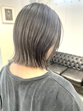 ナンバースリー 溝の口店(Number Three) グレーボブ