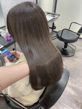 リリー(Lilley) (lilley内堀)韓国ヘア×赤みを消したグレージュ