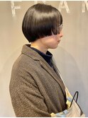●前上がりショートボブスタイル