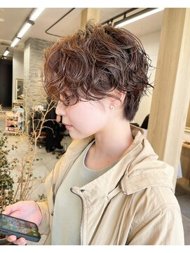 サンド 表参道(sand) ショートボブパーマ20代30代40代イヤリングカラー大人