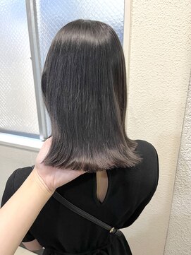 シック(chic.) 透明感カラー ＆ ボブカット