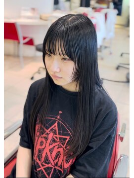 ヘアーステージ シーオーアル ロングスタイルの姫カット