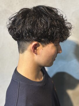 ニアウ 高崎店(Niau) メンズマッシュシャドウパーマ群馬高崎眉毛韓国