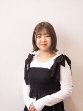 エ フュチュール(et Futur) 板垣 亜優