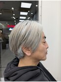 メンズホワイトのヘアカタログ