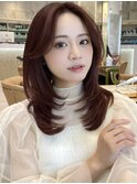 セミロング30代40代ストレートレイヤー前髪なし前髪あり【山岡】