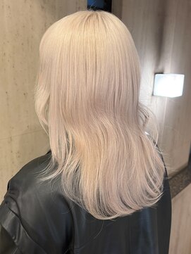 プネル 渋谷(PUNEL) ホワイトブロンド/ハイトーンブロンド