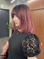 ニコ トウキョウ 渋谷(nico TOKYO)&nbsp;ダブルカラーチェリーレッドピンクブラウン韓国レイヤーロング