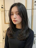 ネオリーブ チロル 横浜西口店(Neolive CiroL.) 20代30代40代小顔レイヤー/暗めカラー/デザインカラー