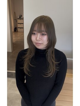 ソソ(soso.) ハッシュカット/デザインカラー/フェイスフレーミング/木更津