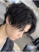 梅田波巻きパーマツイストスパイラルパーマセンターパートゆるめ