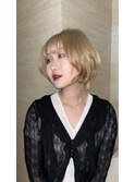 《ホワイトベージュ》《ブリーチ必須》《エアリーショート》