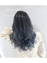 バトー(bAteAu)&nbsp;インナーカラー、エクステ、ブルー、ハイライト、グラデーション