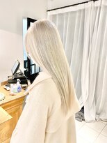 バトン(THE BATON)&nbsp;ホワイトカラー