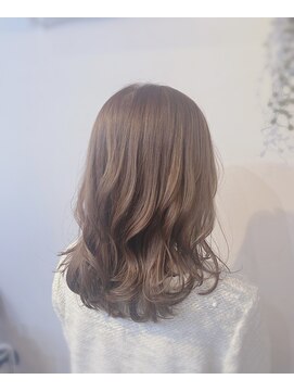 ヘアープロデュース ラピセット 松山(Lapset) 20代30代40代大人可愛いロブヘアーピンクミルクティ