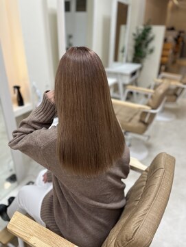 カリーナ(CARINA) 艶髪/グレーベージュ